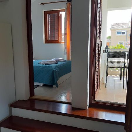 Apartmani Pilon Ždrelac Εξωτερικό φωτογραφία