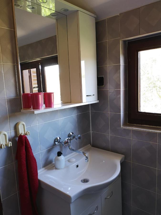Apartmani Pilon Ždrelac Εξωτερικό φωτογραφία