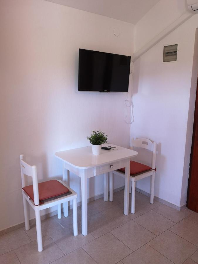 Apartmani Pilon Ždrelac Εξωτερικό φωτογραφία